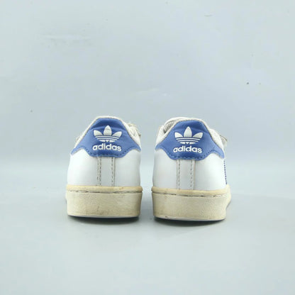 SUPERSTAR