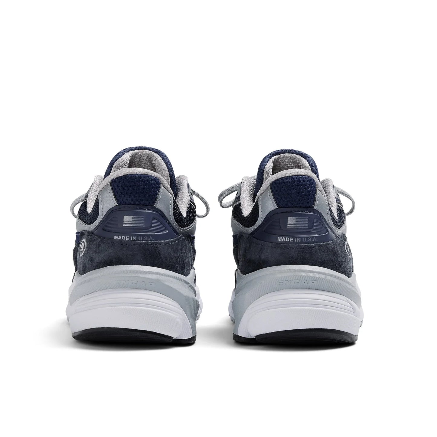 Men's Made in USA 990v6