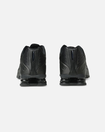 Shox R4 Black/Black