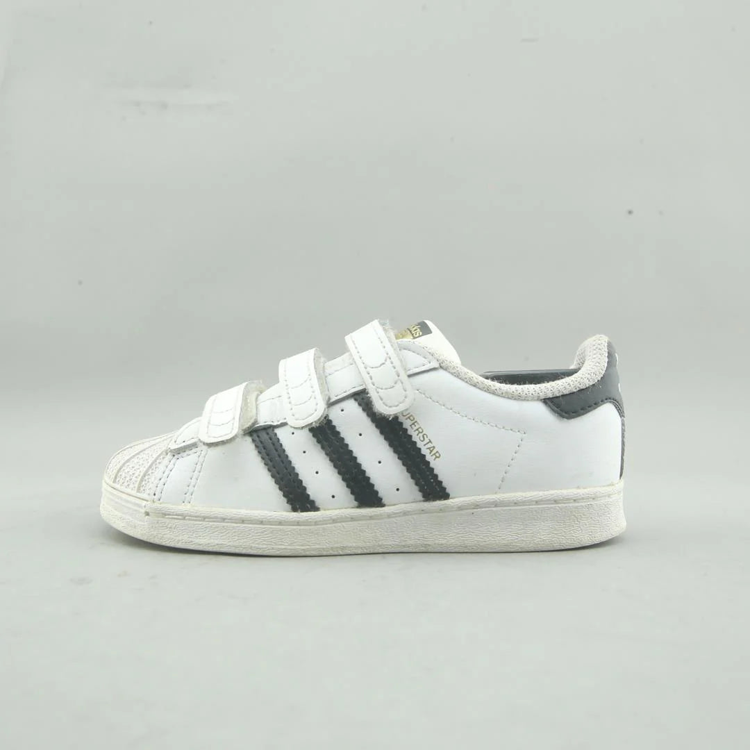 SUPERSTAR