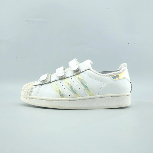 SUPERSTAR