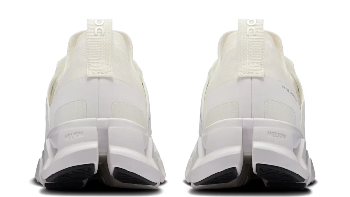 On Running Cloudswift 4 All White (M)