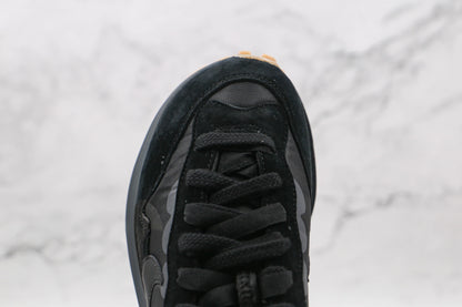 Nike Vaporwaffle Sacai Black Gum