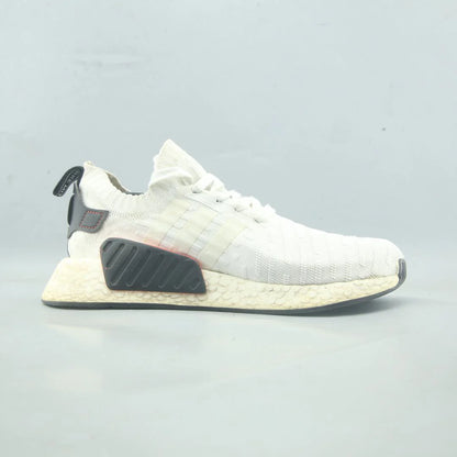 NMD R2