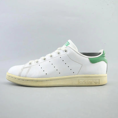 STAN SMITH