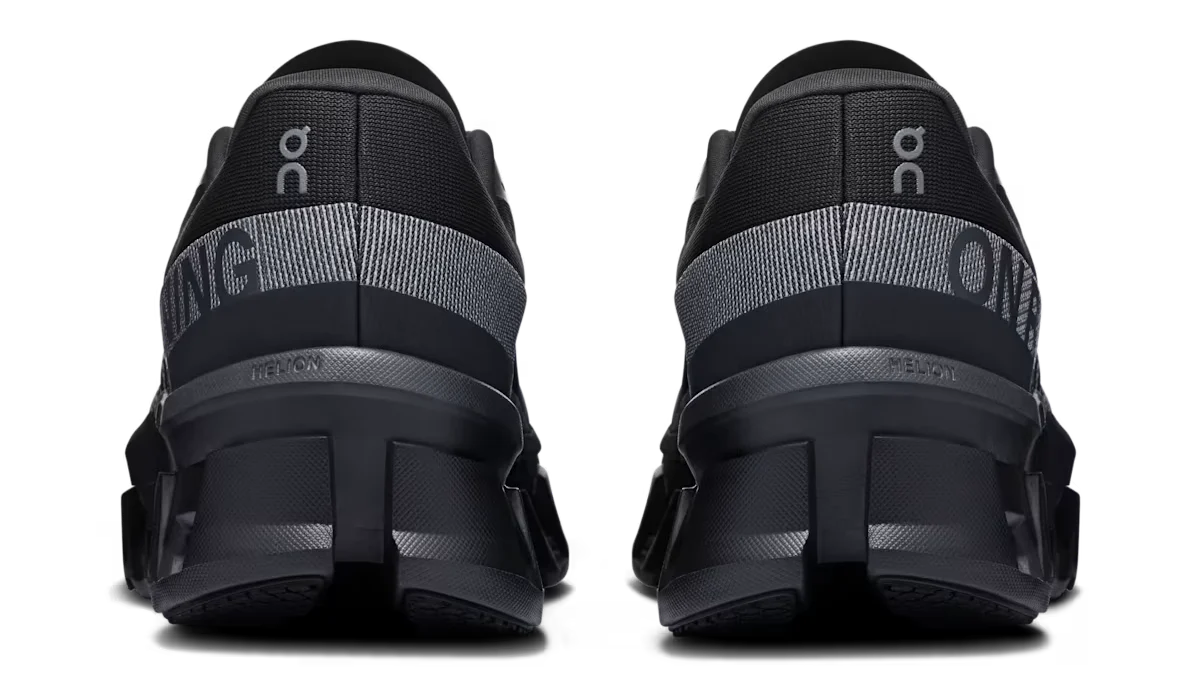 On Running Cloudmonster 2 All Black (M)