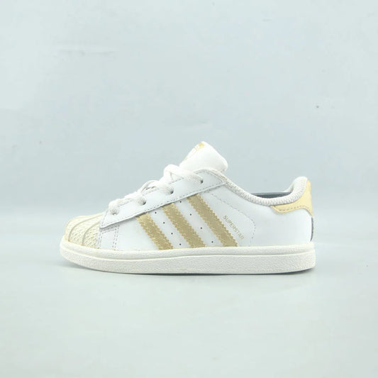 SUPERSTAR