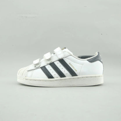 SUPERSTAR