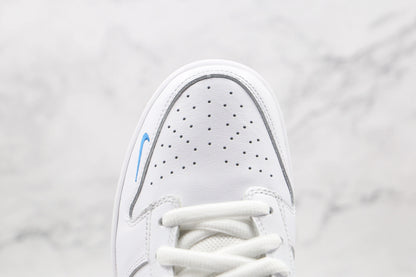 Nike SB Dunk Low Parra