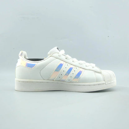 SUPERSTAR