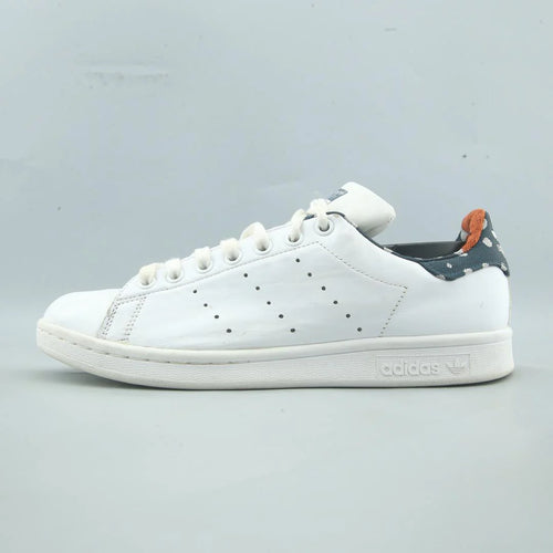 STAN SMITH