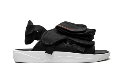 LS Slide "Black / White" CZ0791 006