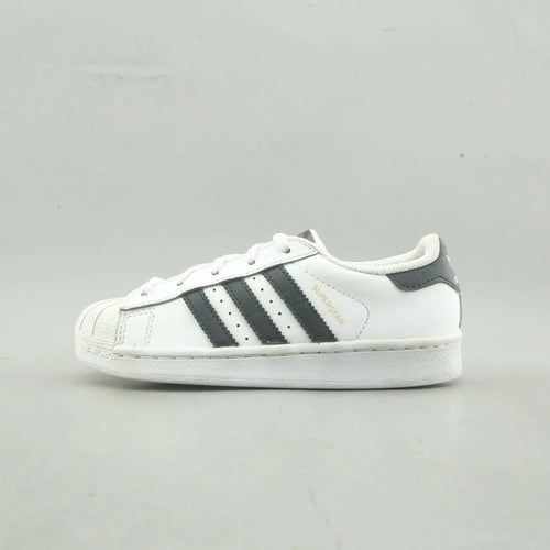 SUPERSTAR
