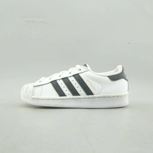 SUPERSTAR