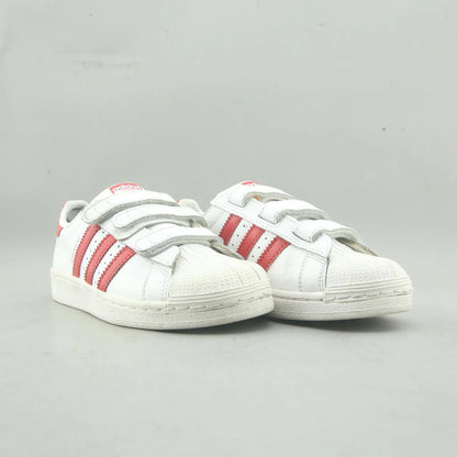 SUPERSTAR