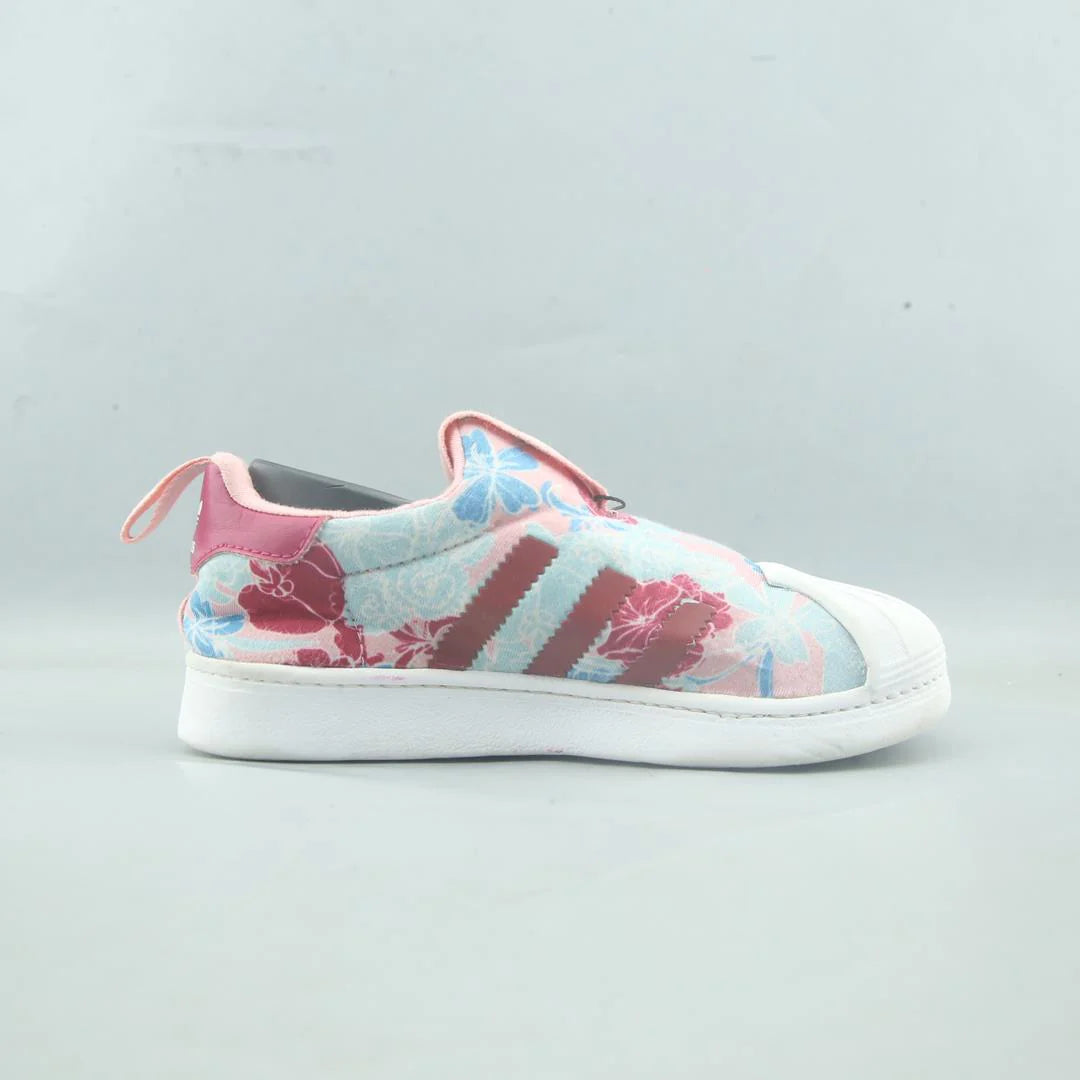 SUPERSTAR 360