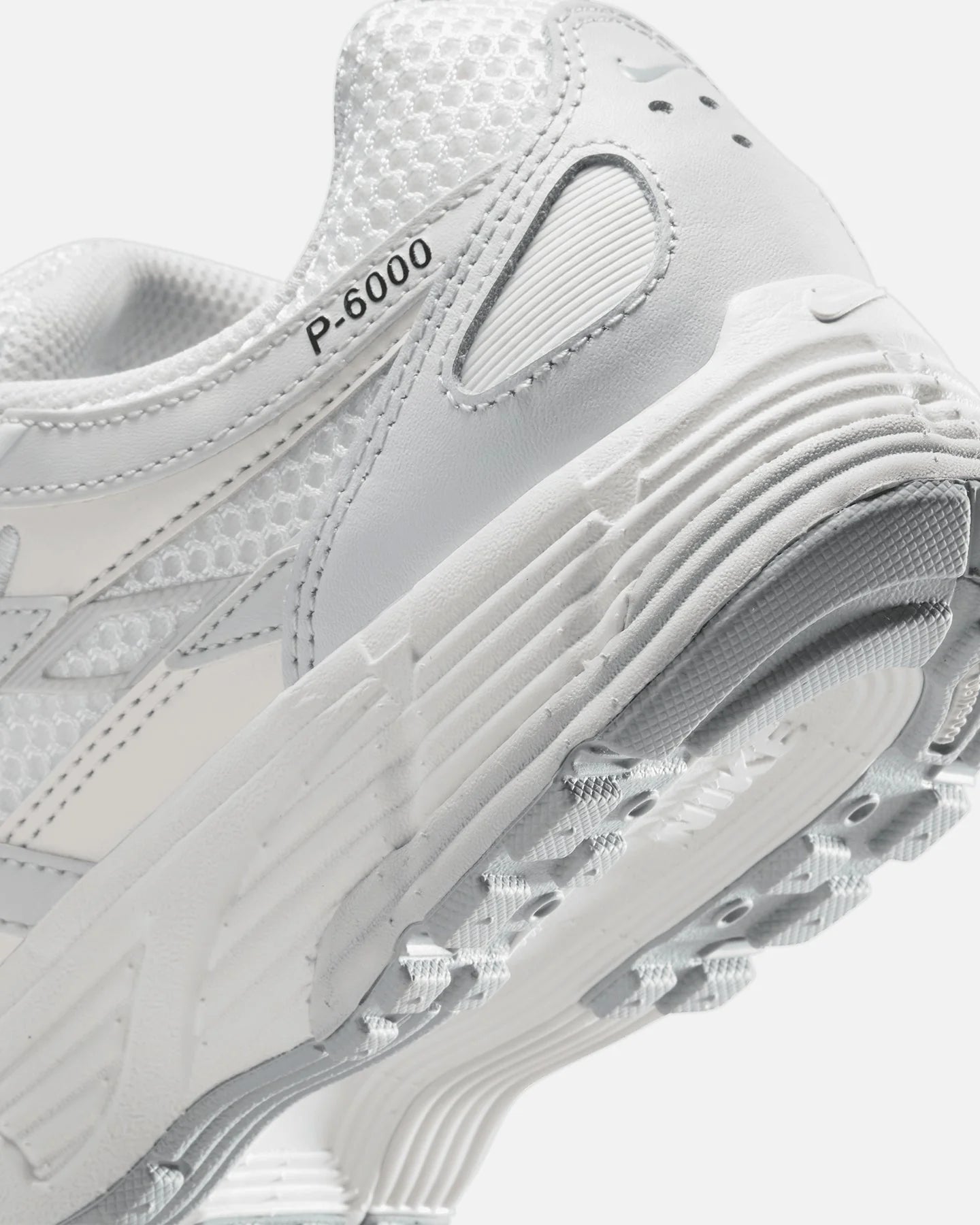 Women's P-6000 SE Summit White/Wolf Grey