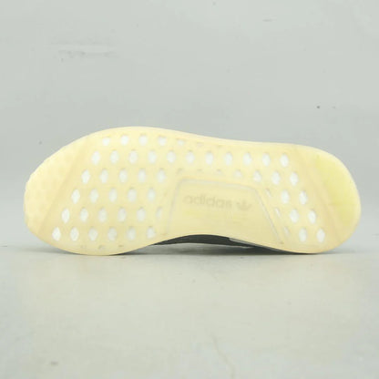 NMD R1 SPECTOO