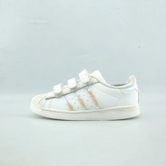 SUPERSTAR