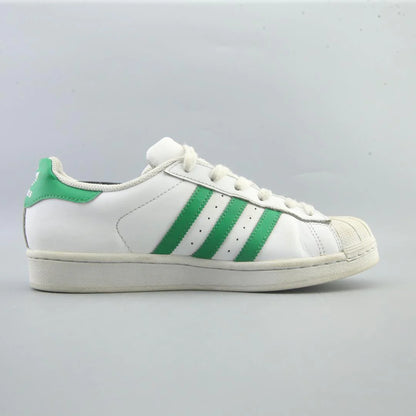 SUPERSTAR