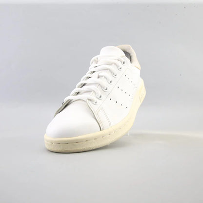 STAN SMITH