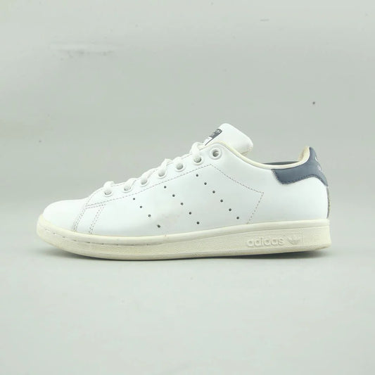 STAN SMITH