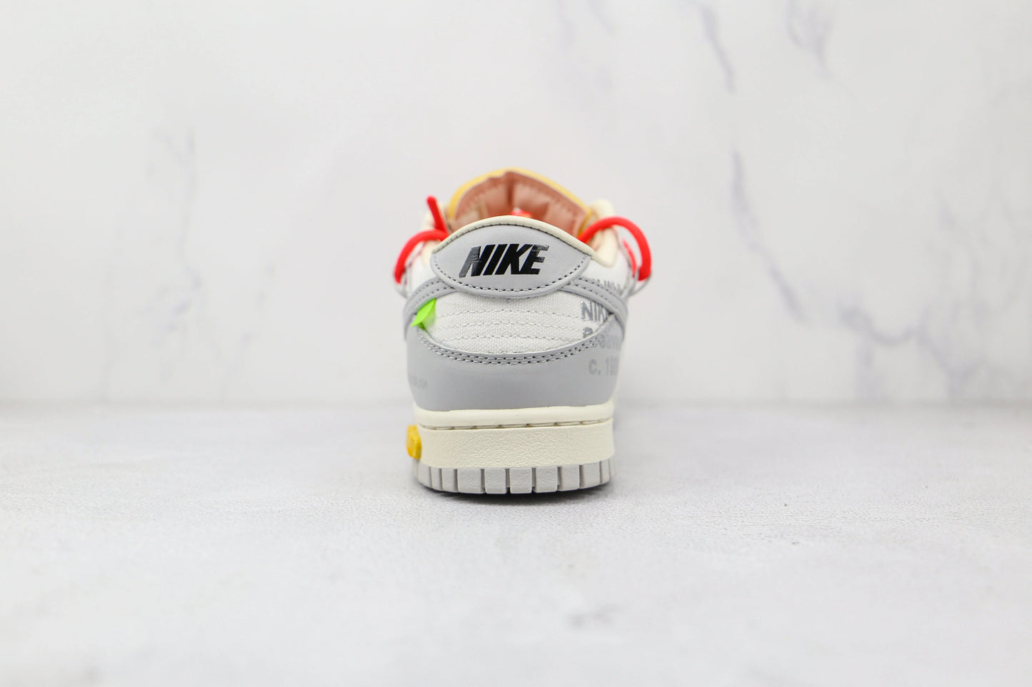 Nike Dunk Low Off White Lot 06