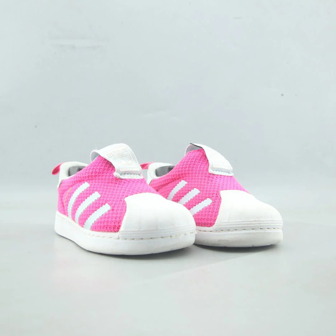 SUPERSTAR 360