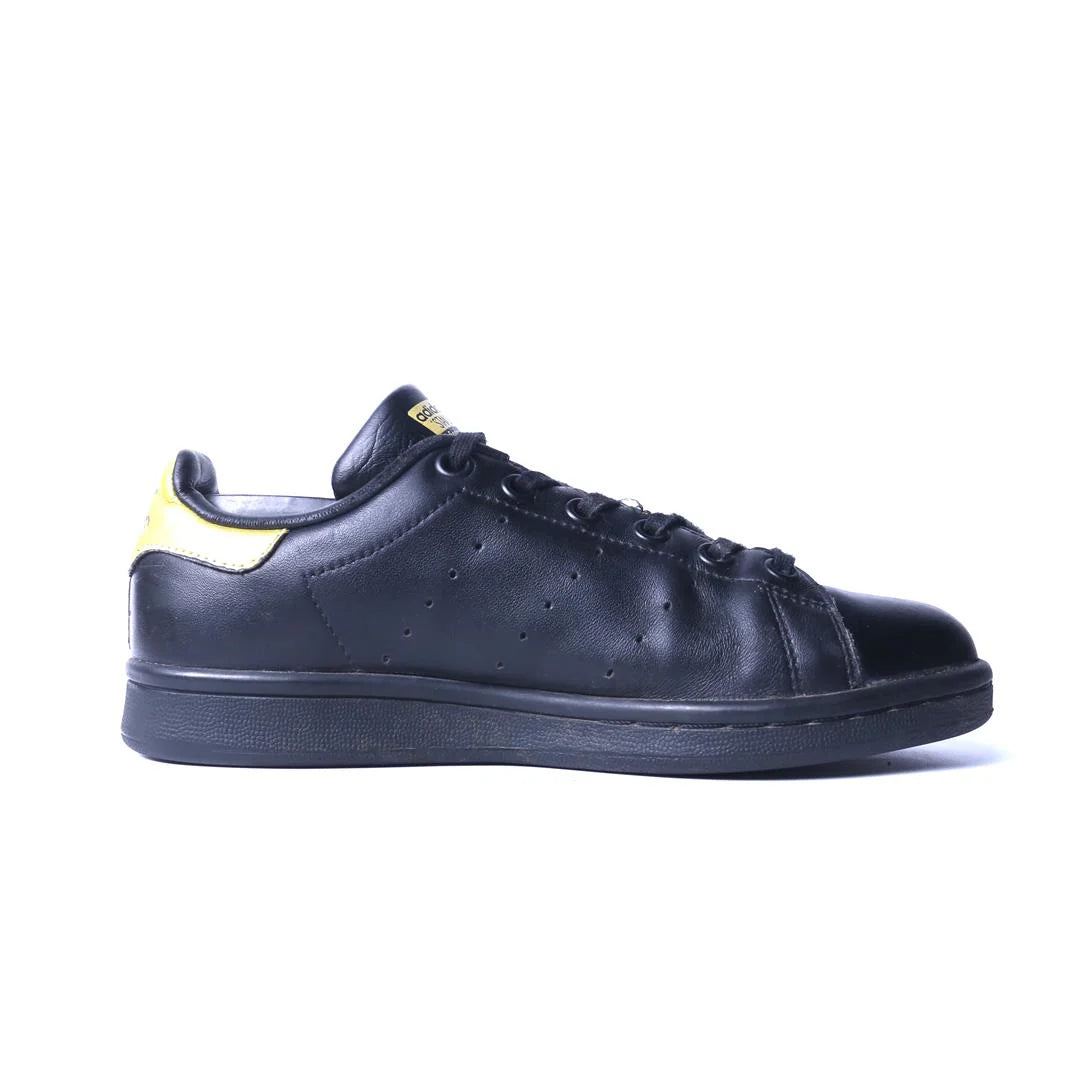 STAN SMITH
