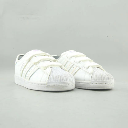 SUPERSTAR