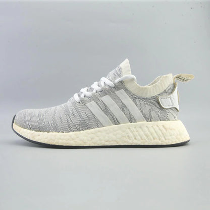 NMD R2