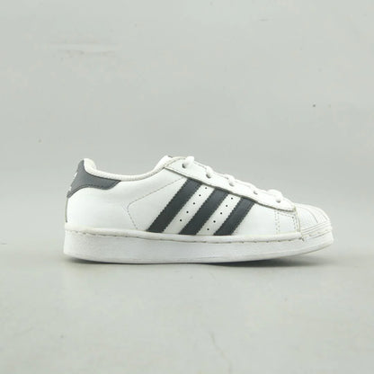 SUPERSTAR