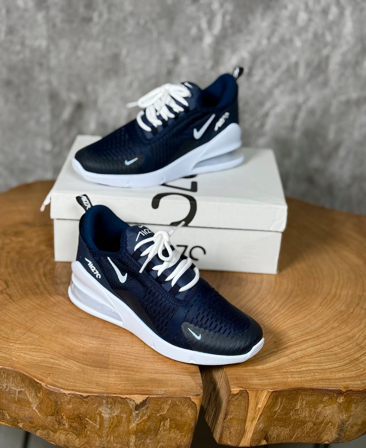 NIKE 270 MODELİ