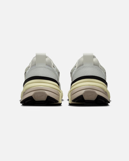 V2K Run Summit White/Metallic Silver