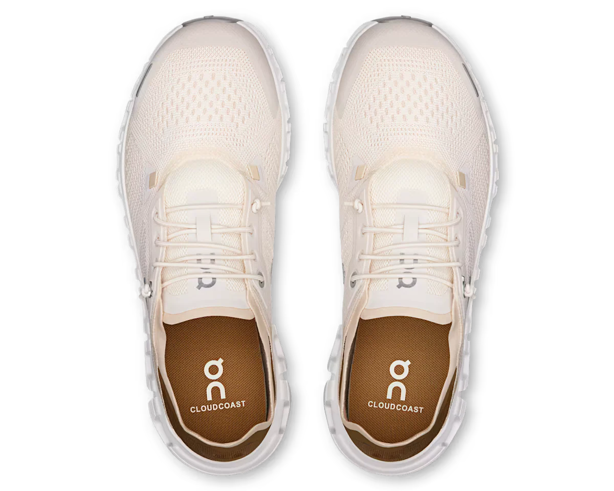 On Running Cloud 6 Coast Gardenia Sphinx (Women’s)
