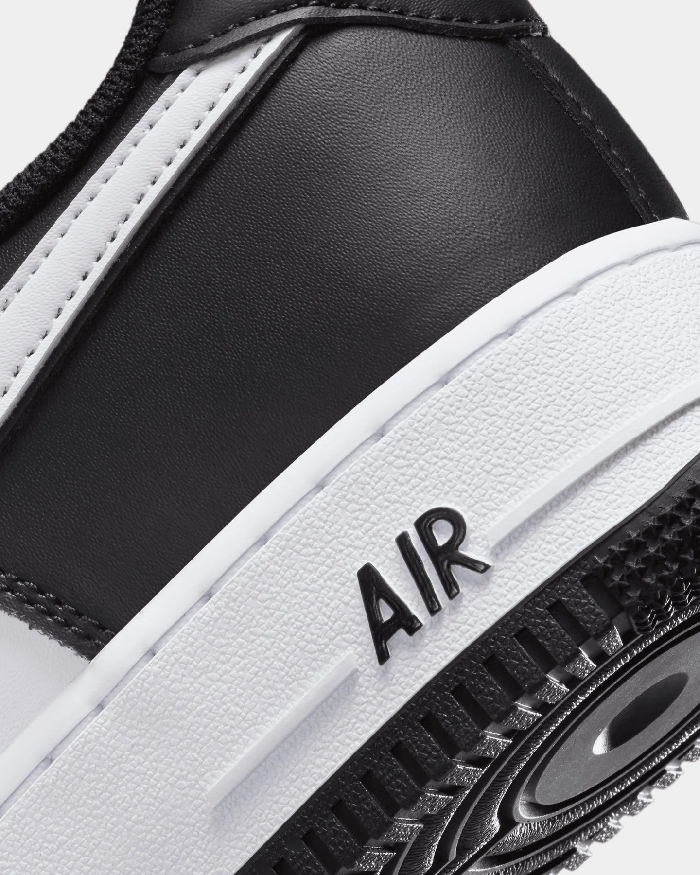 Air Force 1 '07 "Panda" Black/White/Black