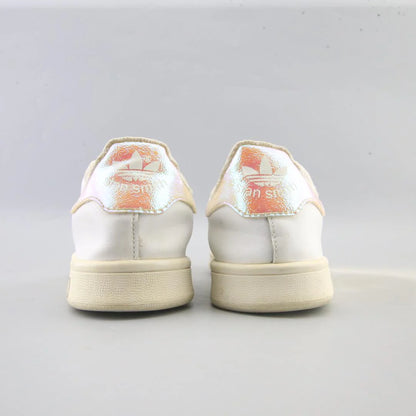 STAN SMITH
