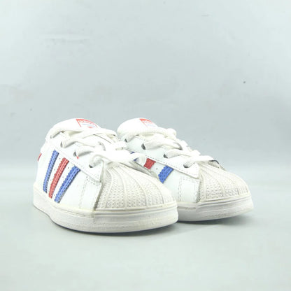 SUPERSTAR