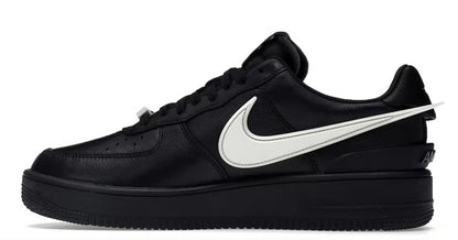 Force 1 Low SP AMBUSH Black
