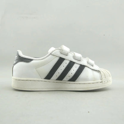 SUPERSTAR