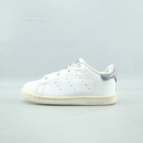 STAN SMITH