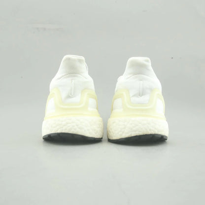 ULTRA BOOST 20