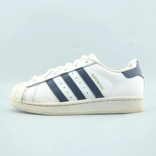 SUPERSTAR