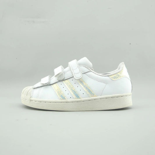 SUPERSTAR