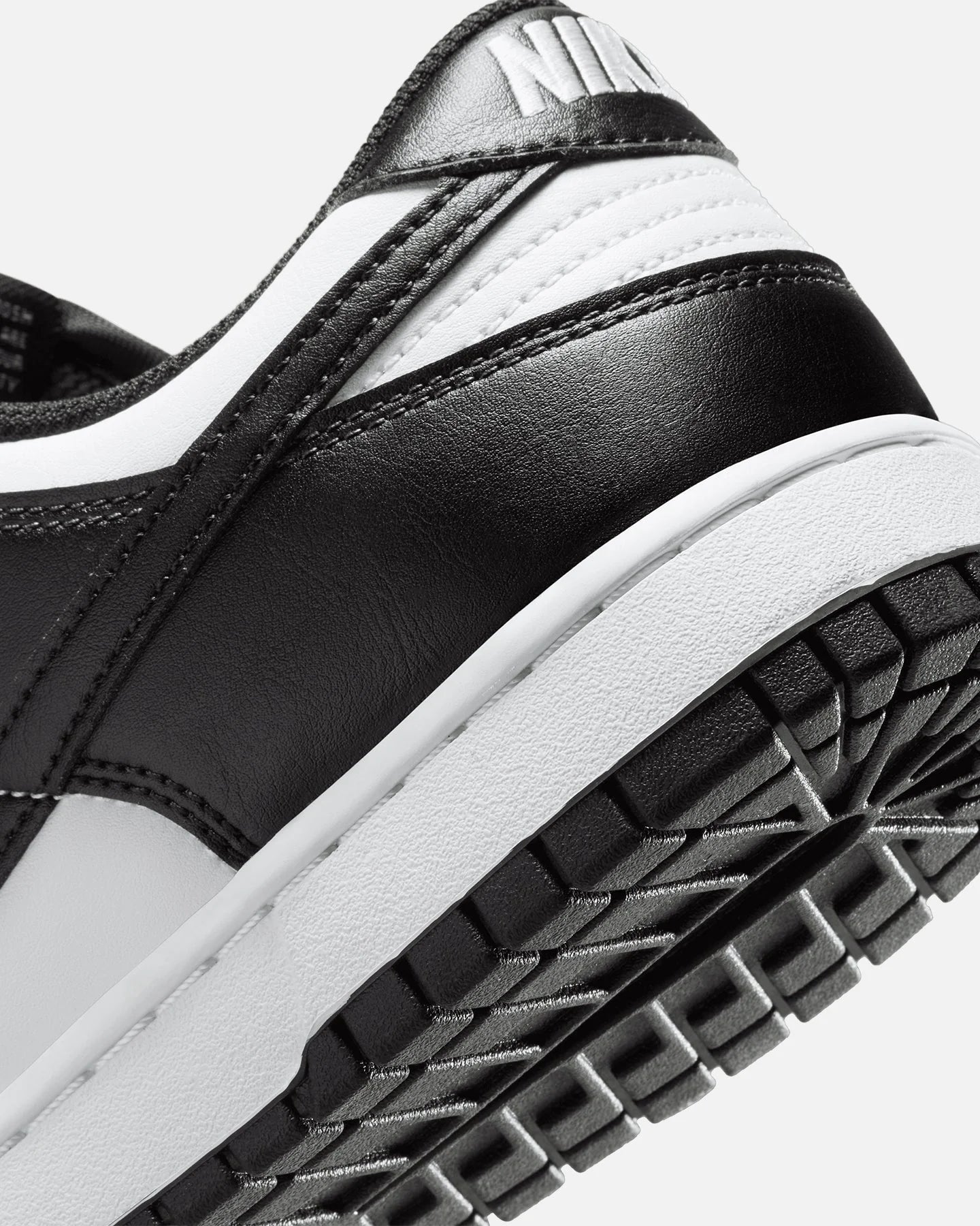 Dunk Low Retro White/Black/White