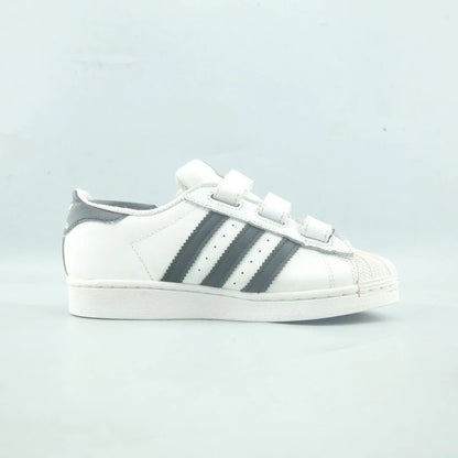 SUPERSTAR