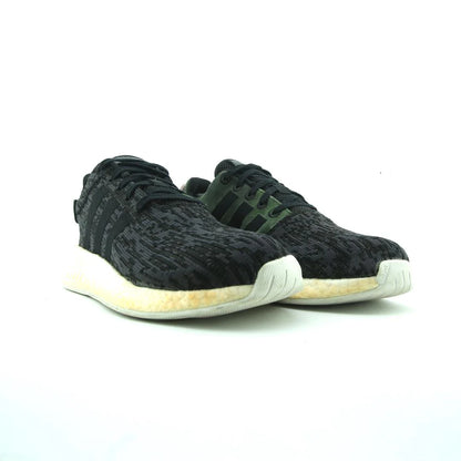 NMD R2