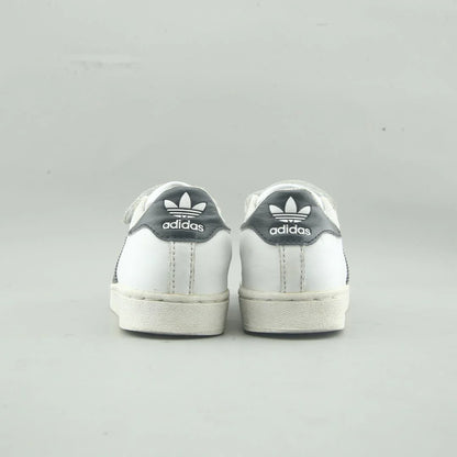 SUPERSTAR