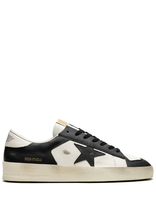 Golden Goose modelo Stardan