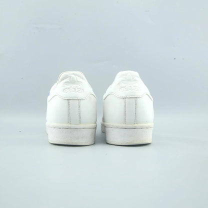 SUPERSTAR